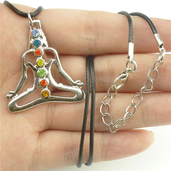 Free shipping 15883 Random rhinestone Alloy Dull Silver Chakra Pendant Buddha Yoga Meditation Crystal 17" Necklace